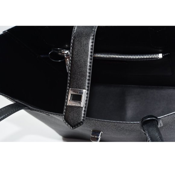 MK Cassie Tote Bag - Picture 4 of 5